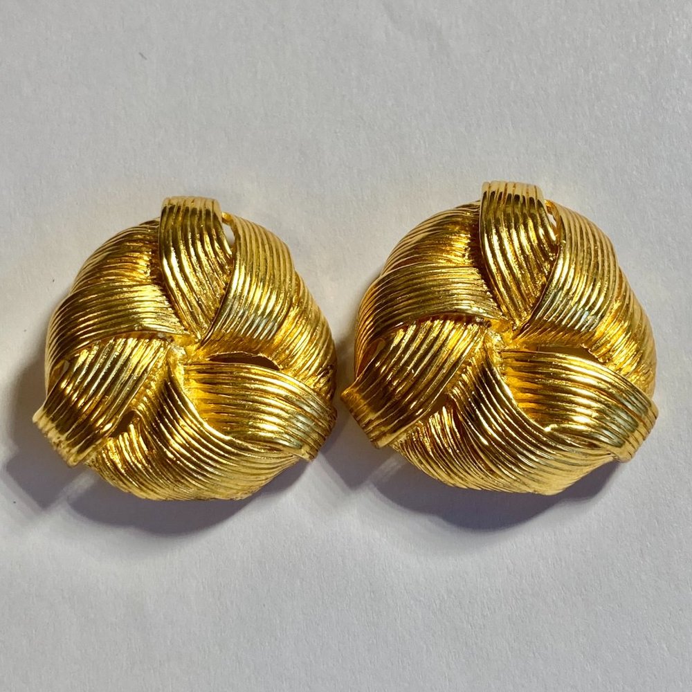 Vintage PETRA Gold Tone Clip On Earrings Weave Textured 80's Germany Signed VC